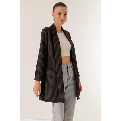 By Saygı Lycra longitudinal stripe long jacket with a shawl collar and fake pockets. Slike