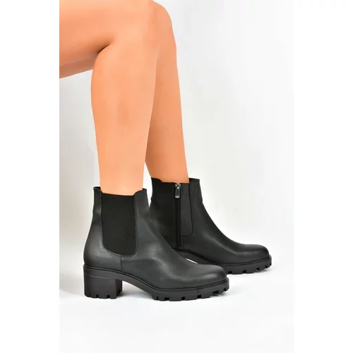 Fox Shoes Women's Black Short Heeled Boots