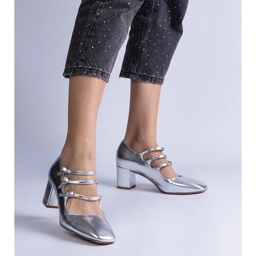 D/CEO Grey pumps Gemma Cene