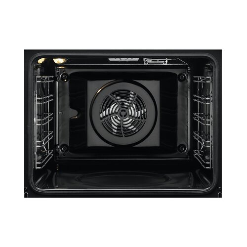 Electrolux ugradna rerna EOC8P39WX Slike