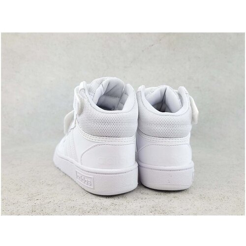 Adidas Nizke superge Hoops Mid 3.0 Ac Bela Slike