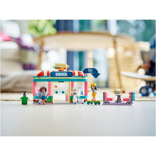 Lego Friends 41728 Heartlake zalogajnica u centru Slike