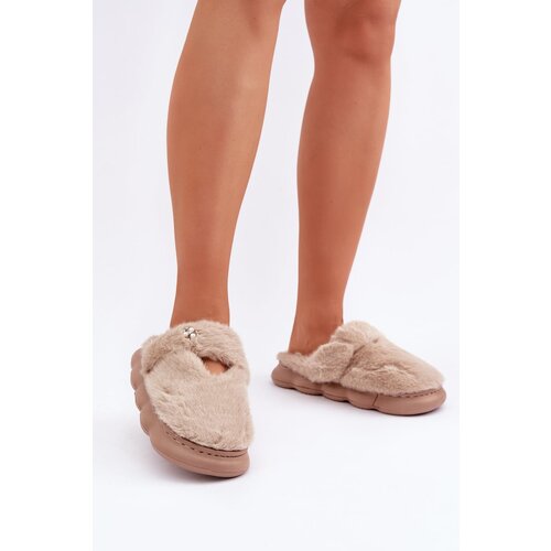  Furry Slippers With A Small Brooch Dark Beige Primaria Cene