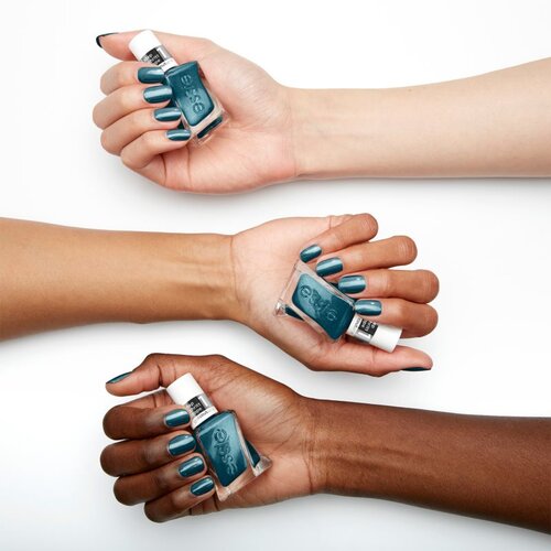 Essie gel couture 2.0 lak za nohte z gel učinkom odtenek 402 jewels and jacquard only 13,5 ml Slike
