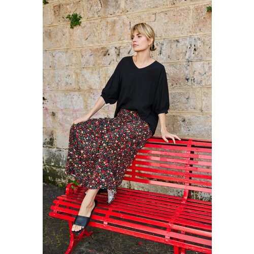 Marisse Black Floral Midi Skirt Slike