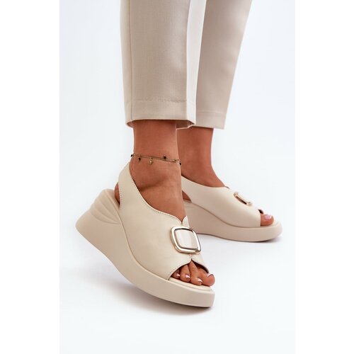 Kesi Women's leather wedge sandals with embellishments, beige Salvania Slike