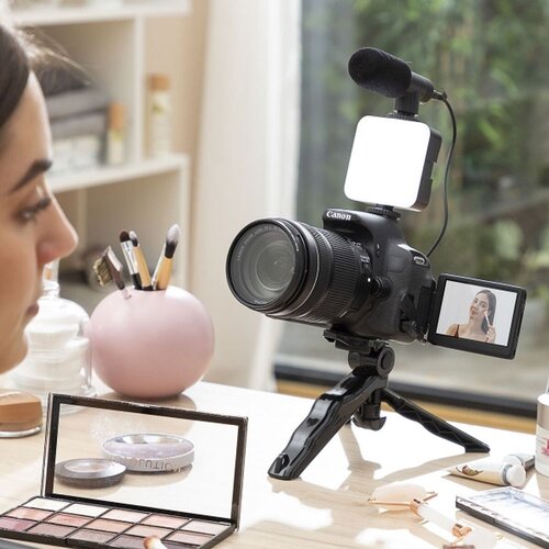 InnovaGoods Komplet za vlogging sa svjetlom, mikrofonom i daljinskim upravljačem plodni 6 dijelovi Cijene