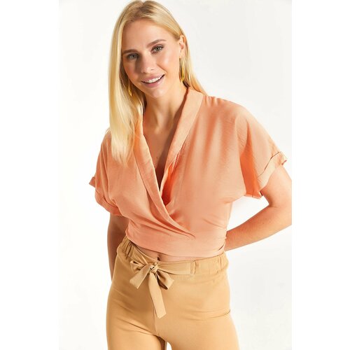 armonika Women's Salmon Double-Breasted Collar Crop Top with Tie-down Detail Cene