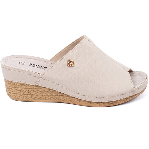 GOODIN Beige women&amp;#039;s wedge flip-flops Slike
