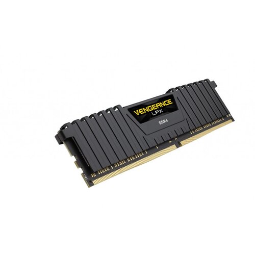  Memorija CORSAIR VENGEANCE 16GB CMK16GX4M1E3200C16 Cene