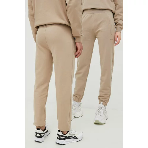 ARKK Copenhagen Pamučne hlače boja: bež, glatki materijal