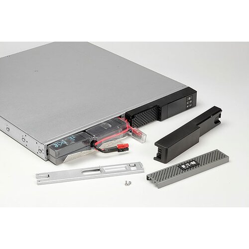 Eaton 5P 650i rack 1U vonali-interakt&amp;iacute;v sz&amp;uuml;netmentes t&amp;aacute;pegys&amp;eacute;g Slike