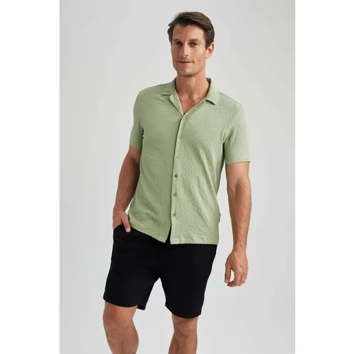 Defacto Modern Fit Resort Neck Crinkle Short Sleeve Shirt