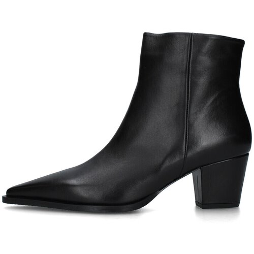 Anita Gležnjarji 618 Črna Slike