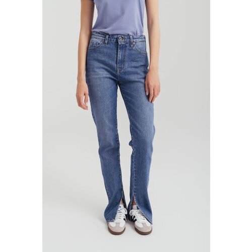 Legendww zenske slim fit farmerice sa visokim strukom i modernim prorezom na nogavicama -model 225 Cene