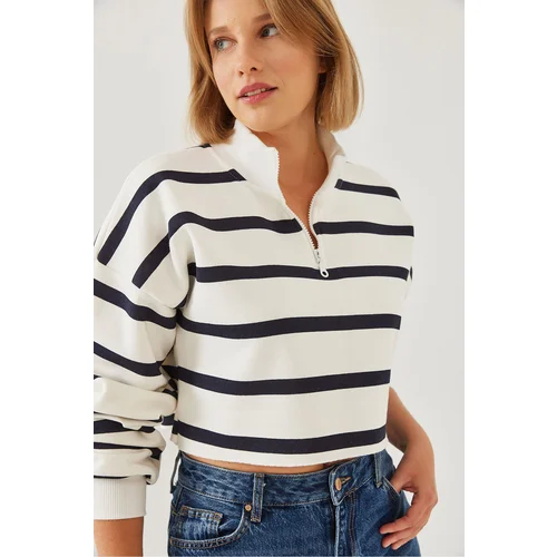 Bianco Lucci Women's Zippered Striped Crop Sweatshirt 3224