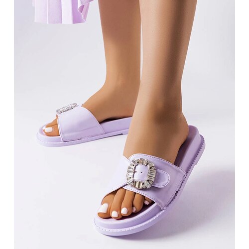 Purple flip-flops adorned with rhinestones Griegsvei Cene