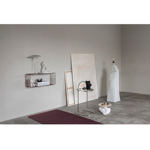 Mette Ditmer Denmark Bordo rdeča večnivojska kovinska polica 70 cm Wire &amp;ndash; Slike