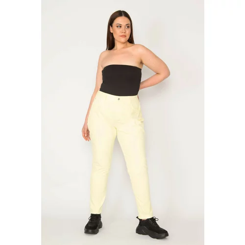 Şans Women's Plus Size Yellow 5 Pockets, Comfortable Cut, Lycra-Free Jeans.