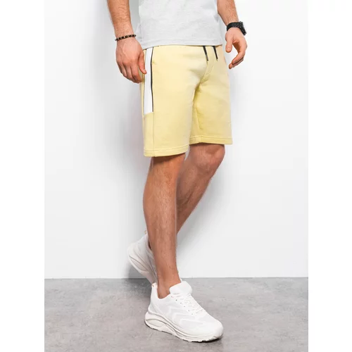 Ombre Men's sweat shorts with piping