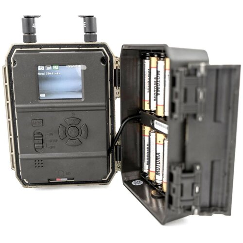 OXE Fotozamka Panther 4G i metalna kutija + 32GB SD memorijska kartica i 12 kom baterija! Slike