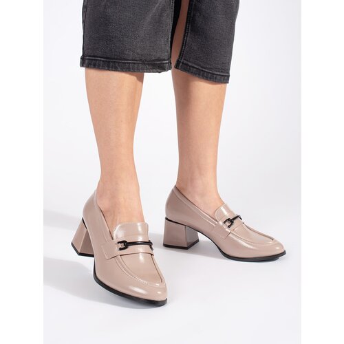 GOODIN Beige women's loafers with heels Cene