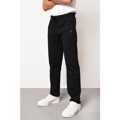 Dewberry 15740 Zipper Pocket Embroidery Detailed Sweatpants-BLACK Slike