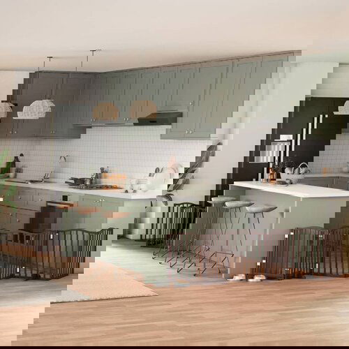 VidaXL Vrata za pse s vrata&amp;scaron;cima 9 panela sklopiva 450 cm drvo topole Slike