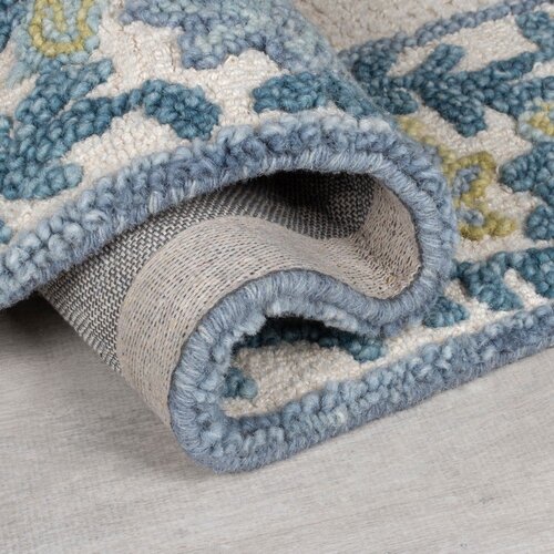 Flair Rugs Modro-slonoko&amp;scaron;čeno bela ročno tkana preproga iz me&amp;scaron;anice volne 200x290 cm Myla Floral Frame &amp;ndash; Slike