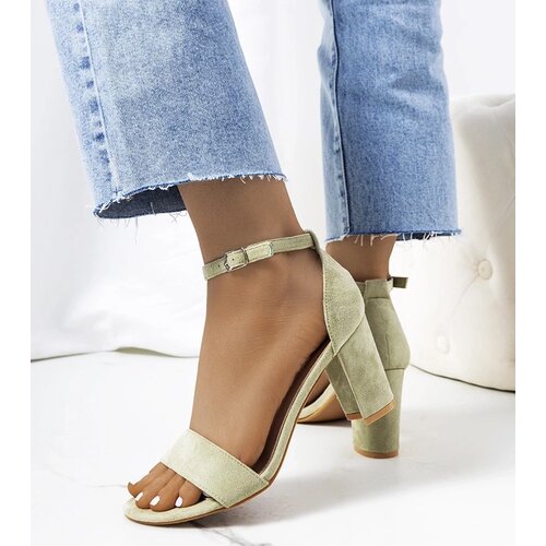 D/CEO Yellow sandals Dolores Cene