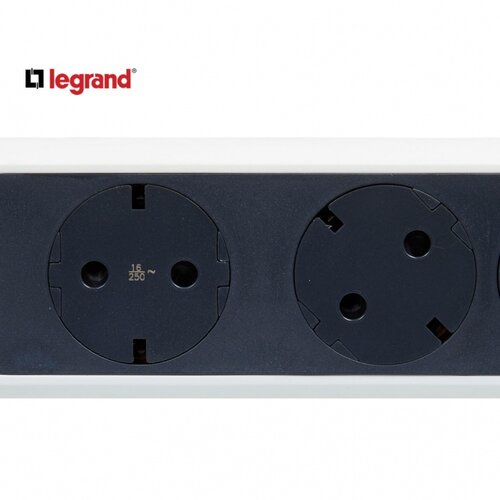 LG 694538 PRODUZNI BLOK 5X2P+E 3M (BELA/T.SIVA) Cene