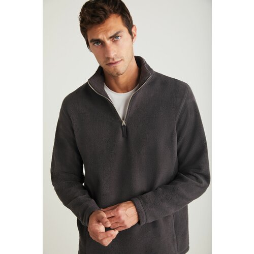 GRIMELANGE Hayes Men's Fleece Half Zipper Leather Accessory Thick Textured Comfort Fit Sweatshirt Cene