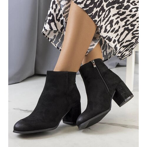Gemre Black block-heeled ankle boots Silas Cene