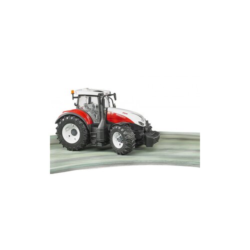 Bruder Traktor Steyr Cene