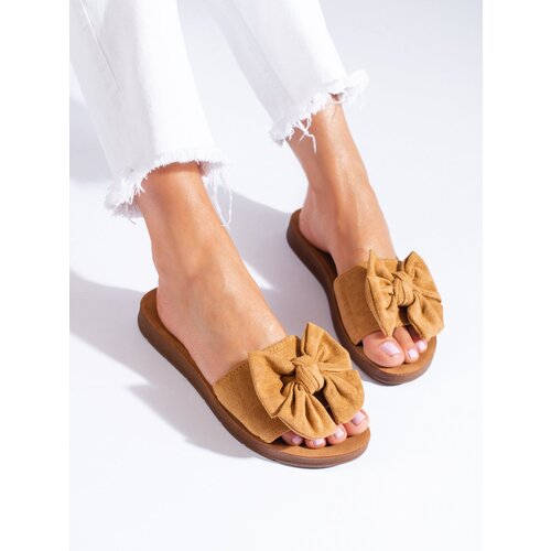 SHELOVET Women's brown slippers with bow Slike