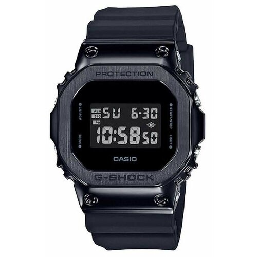 G-shock muški digitalni ručni  sat GM-5600B-1ER Cene