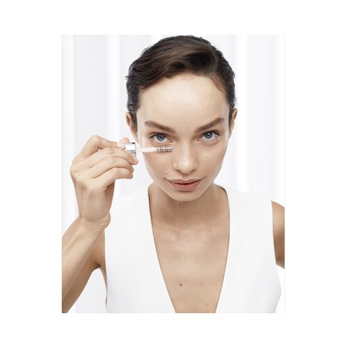 L&amp;acute;Or&amp;eacute;al Paris revitalift filler ha 2,5% hidratantni serum za lice protiv bora 20 ml za žene Slike
