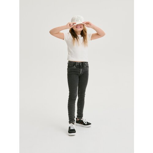 Reserved - Rastezljive skinny high waist traperice - siva Slike