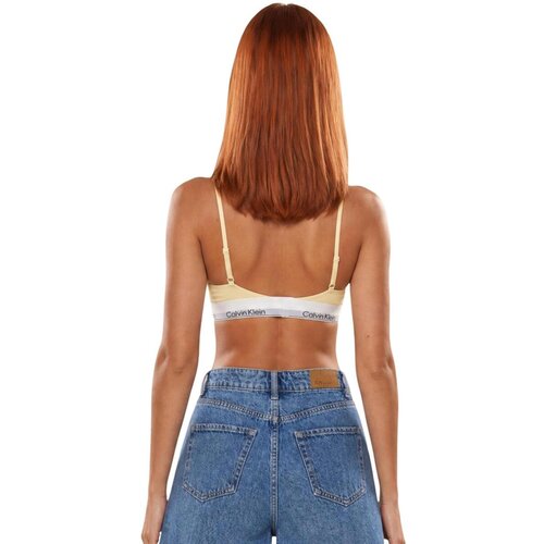 Calvin Klein Jeans Triangel / Brez opore LIGHTLY LINED TRIANGLE LV00QF8498 Bela Slike