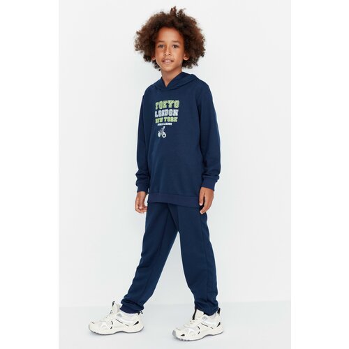 Trendyol Navy Blue Print Detailed Boy Knitted Tracksuit Set Slike