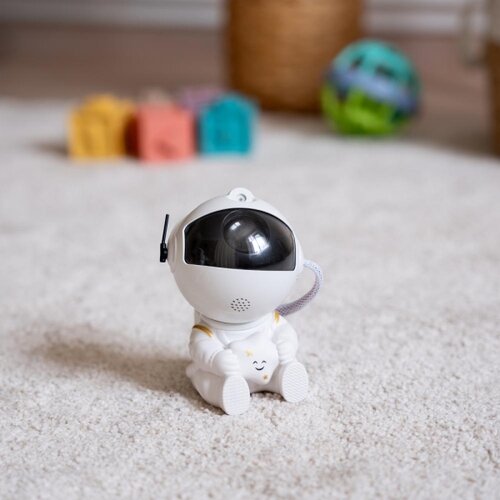Retlux LED dečiji projektor 230V astronaut 12,5 cm + daljinski upravljač Slike