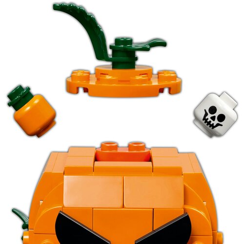Lego LEGO&amp;reg; Iconic - Poltovornjak z bučo s svečo (40822) Slike