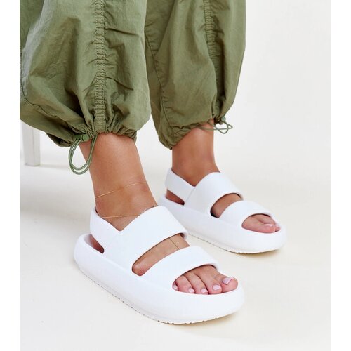 Gemre White sandals Attiana Cene