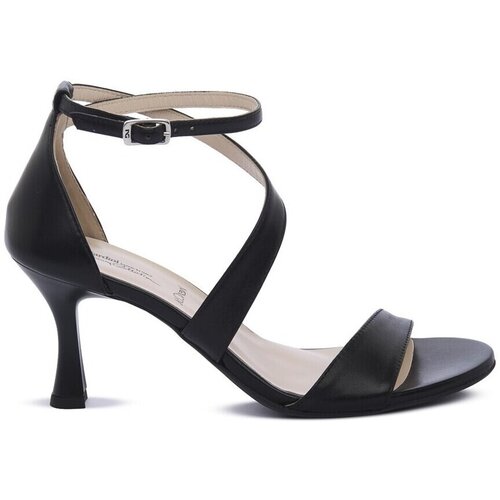 Nero Giardini Salonarji 615640100 Črna Slike