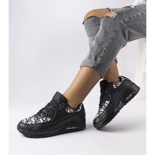 D/CEO White trainers Justar Cijene