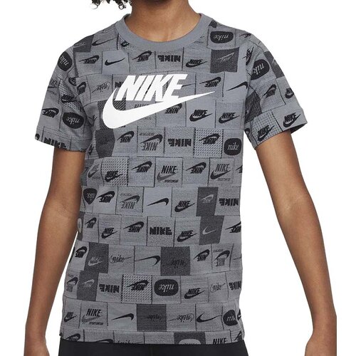 Nike majica k nsw tee club ssnl aop hbr za dečake  FN9609-084 Cene