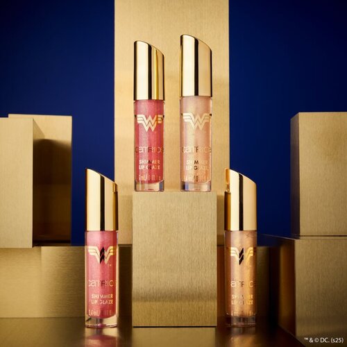 Catrice Wonder Woman vlažilni sijaj za ustnice odtenek 020 Brave And Powerful 3.4 ml Slike