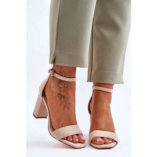 Kesi Women's classic suede sandals Beige Passo