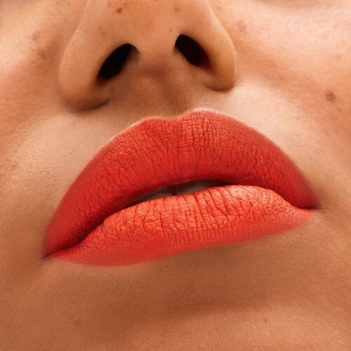 MAC Cosmetics Locked Kiss 24h Lipstick dolgoobstojna &amp;scaron;minka z mat učinkom odtenek Renegade 1.8 g Slike