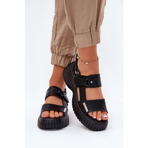 EVENTO Leather Women's Platform Sandals Black Mertella Cene